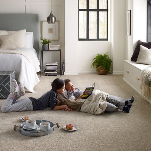 People reading on the floor - Dream Home Interiors in Colorado Springs, CO